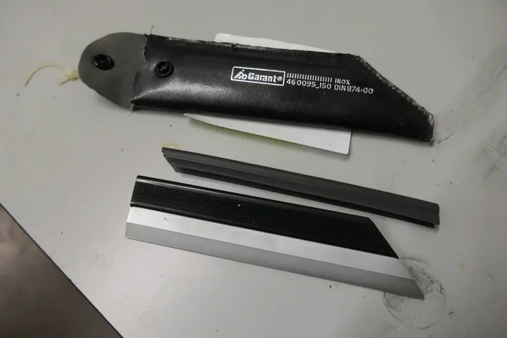 Garant Haarlineal